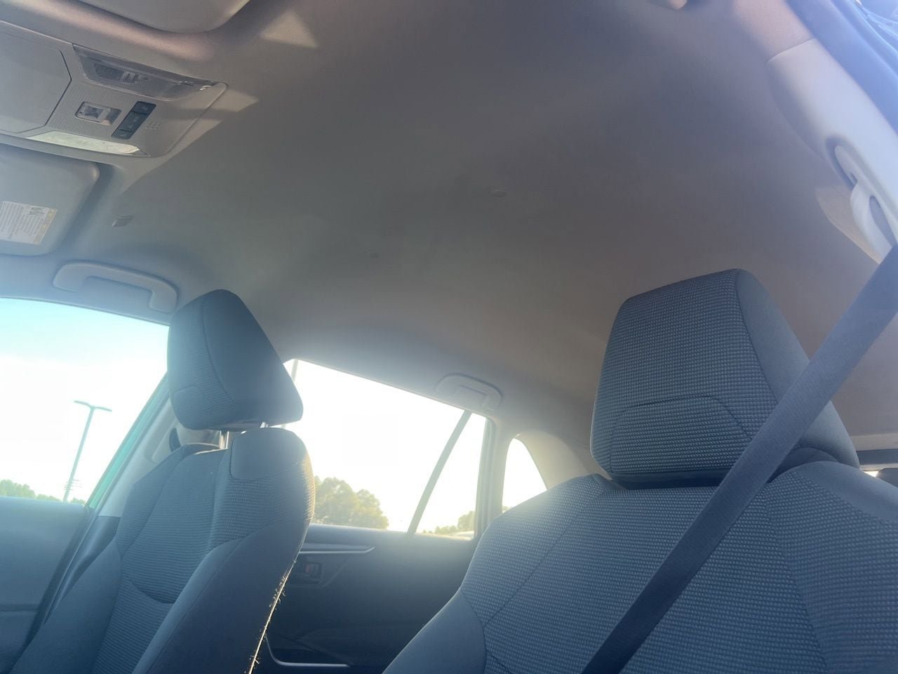 Used 2025 Toyota RAV4 LE FWD image 12