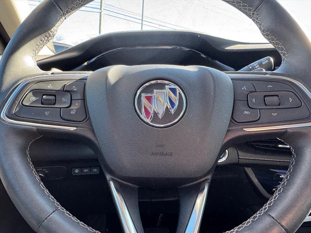 Used 2021 Buick Envision Essence w/ Technology Package I image 17