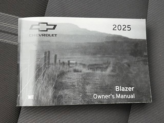 Used 2025 Chevrolet Blazer LT image 50