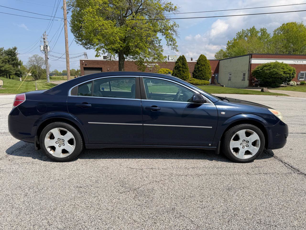Used 2008 Saturn Aura XE FWD image 4