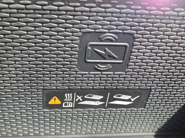 New 2027 GMC Terrain Elevation w/ Elevation Premium Package AWD/4WD image 8