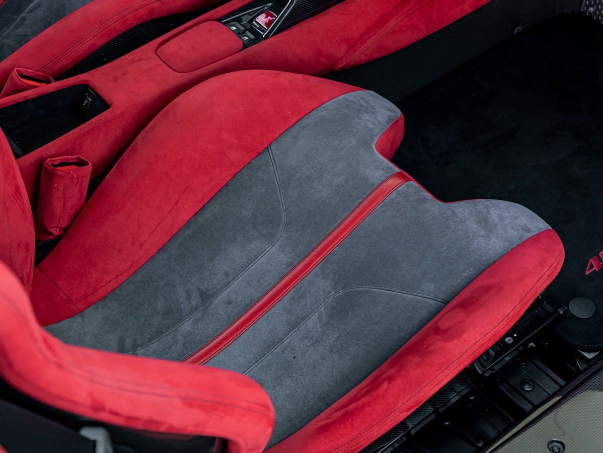 Used 2020 Ferrari 488 Pista Coupe image 28