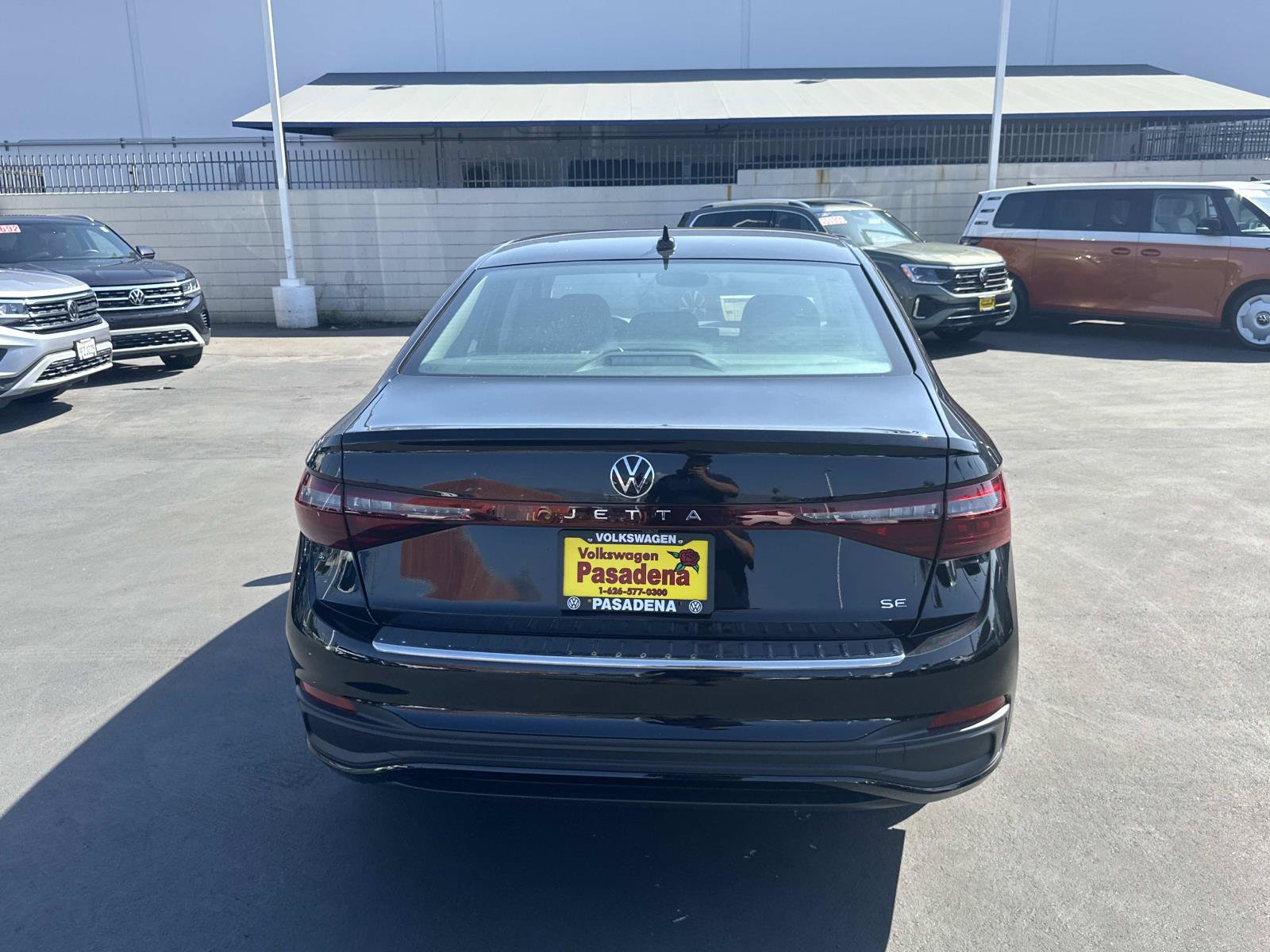 New 2026 Volkswagen Jetta SE FWD image 4