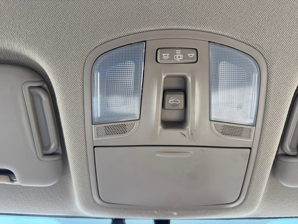 Used 2017 Hyundai Elantra Value Edition w/ Cargo Package FWD image 27