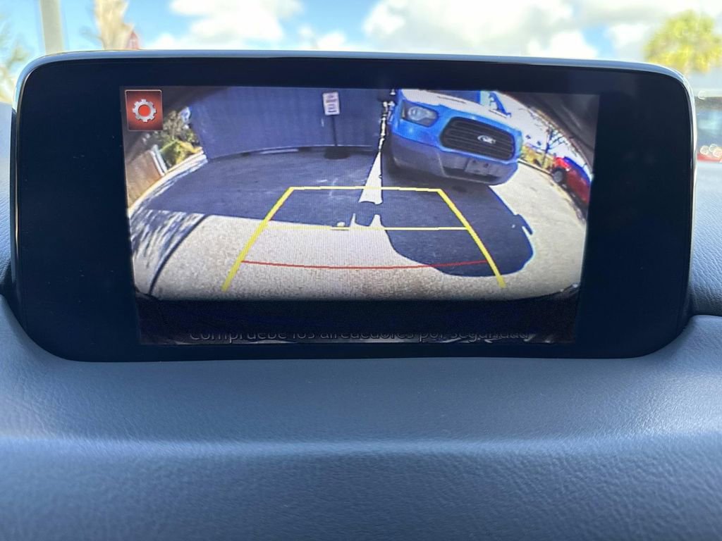 Used 2020 MAZDA CX-5 Touring image 29