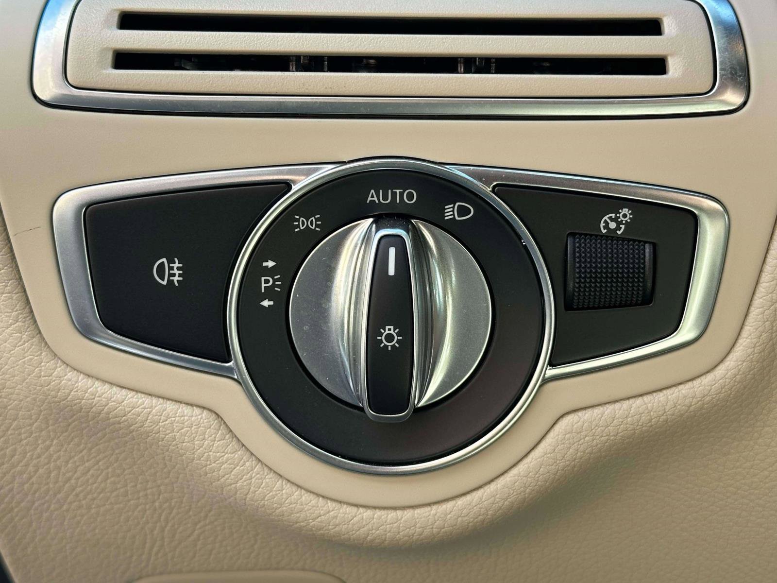 Certified 2023 Mercedes-Benz C 300 4MATIC Cabriolet image 13