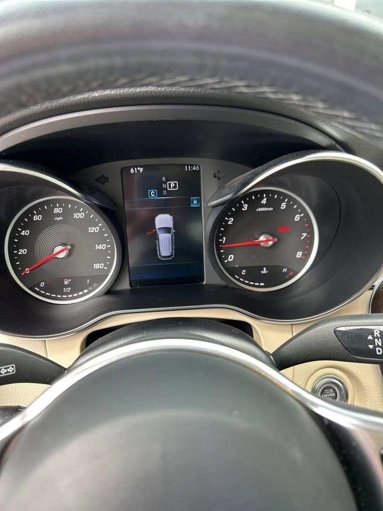 Used 2020 Mercedes-Benz GLC 300 image 5