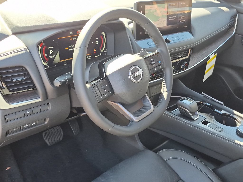 New 2026 Nissan Rogue Platinum AWD/4WD image 11