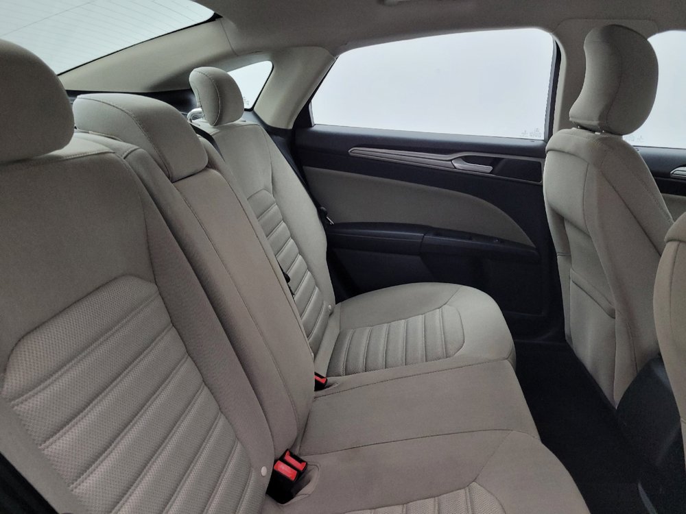 Used 2019 Ford Fusion S FWD image 19