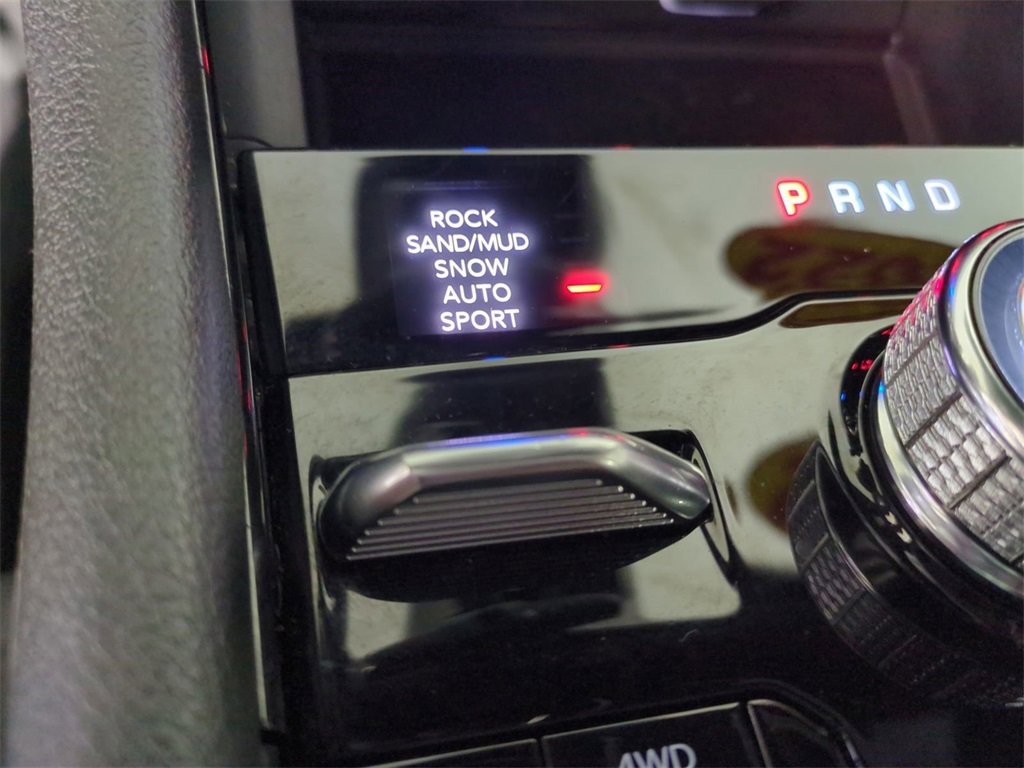 Used 2022 Jeep Grand Cherokee Overland w/ Advanced Protech Group III image 29