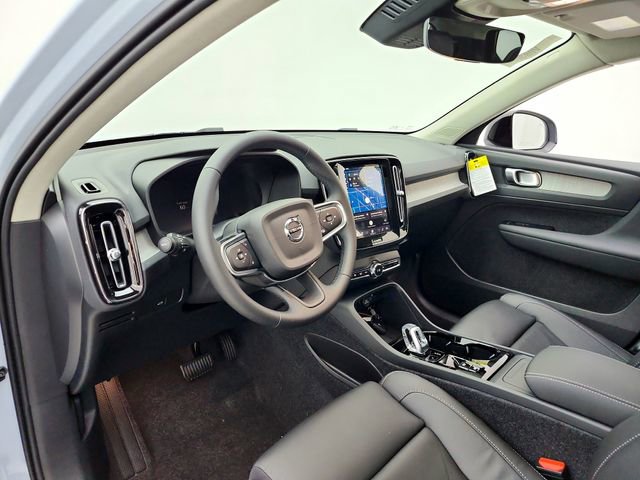 New 2026 Volvo XC40 B5 Plus w/ Climate Package AWD/4WD image 20