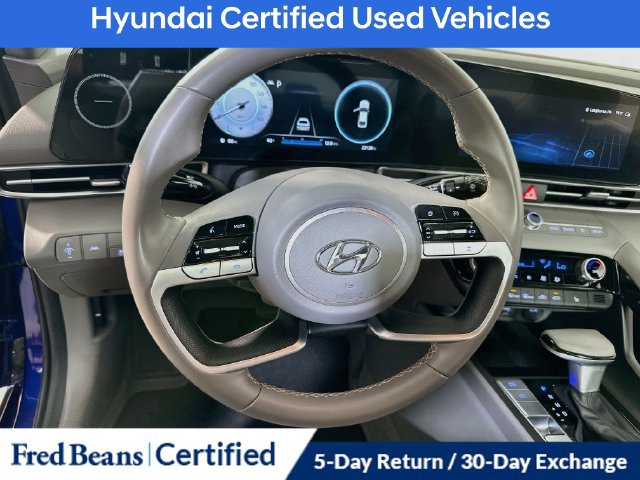 Used 2023 Hyundai Elantra SEL w/ Convenience Package FWD image 13