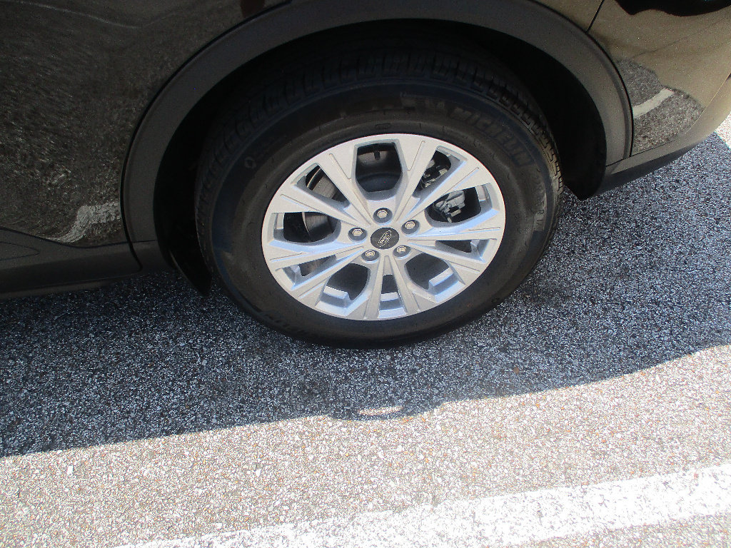 Used 2025 Ford Escape Active FWD image 21