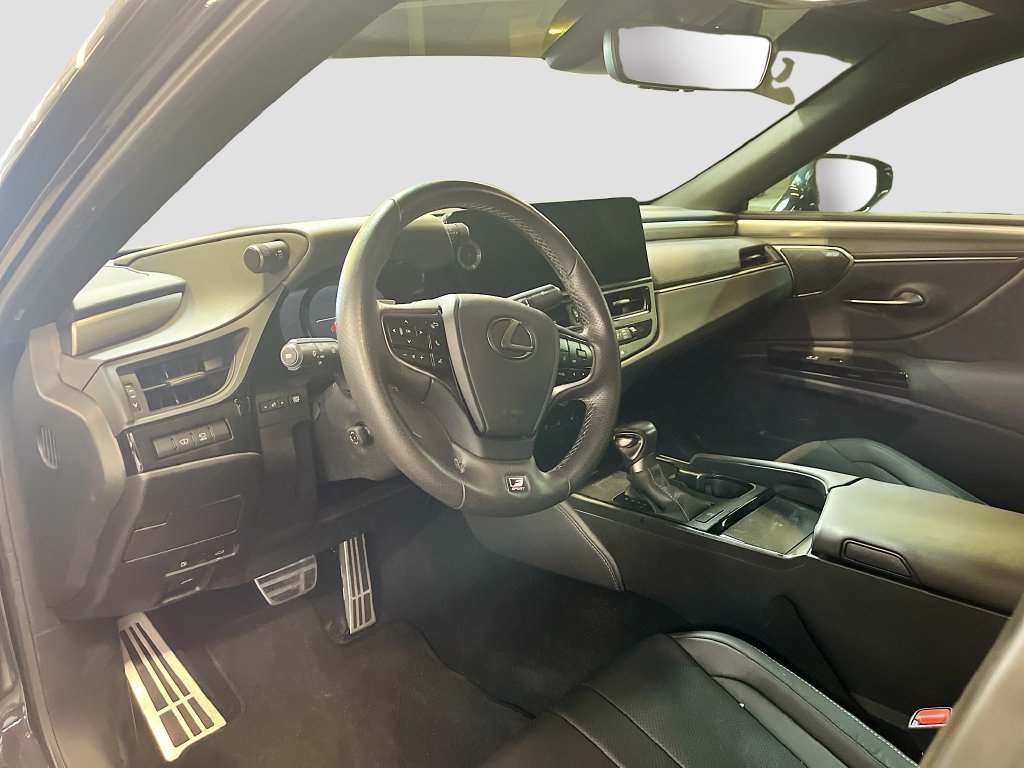 Used 2024 Lexus ES 350 F Sport w/ Accessory Package (Z2) FWD image 9