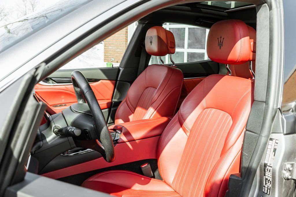 Used 2022 Maserati Levante GT image 7