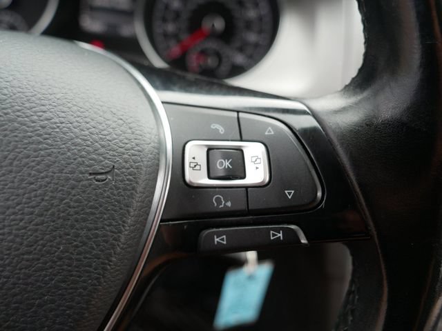 Used 2015 Volkswagen Golf TDI S FWD image 26