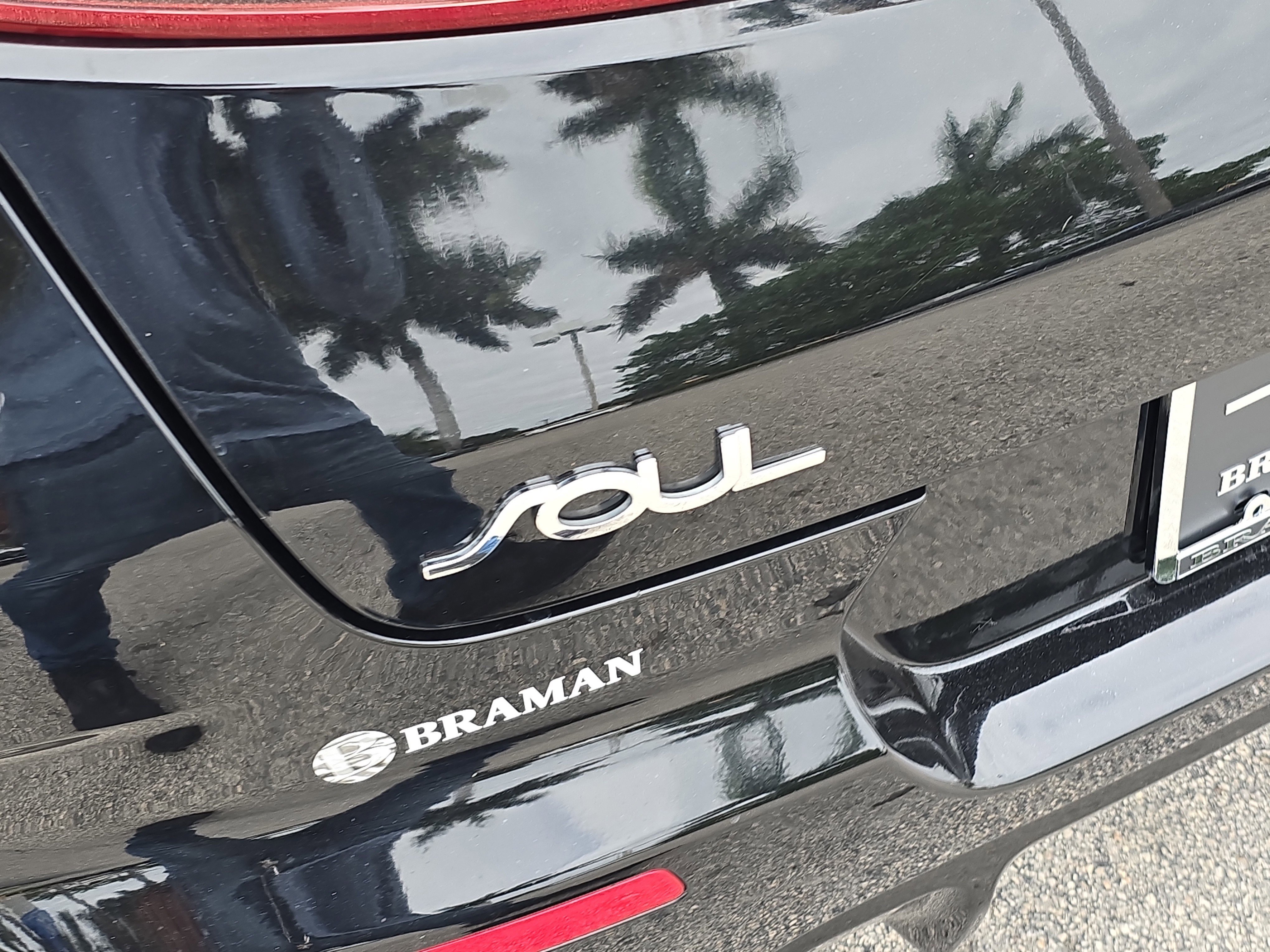 Used 2020 Kia Soul GT-Line w/ GT 2.0L Power Sunroof Package image 5