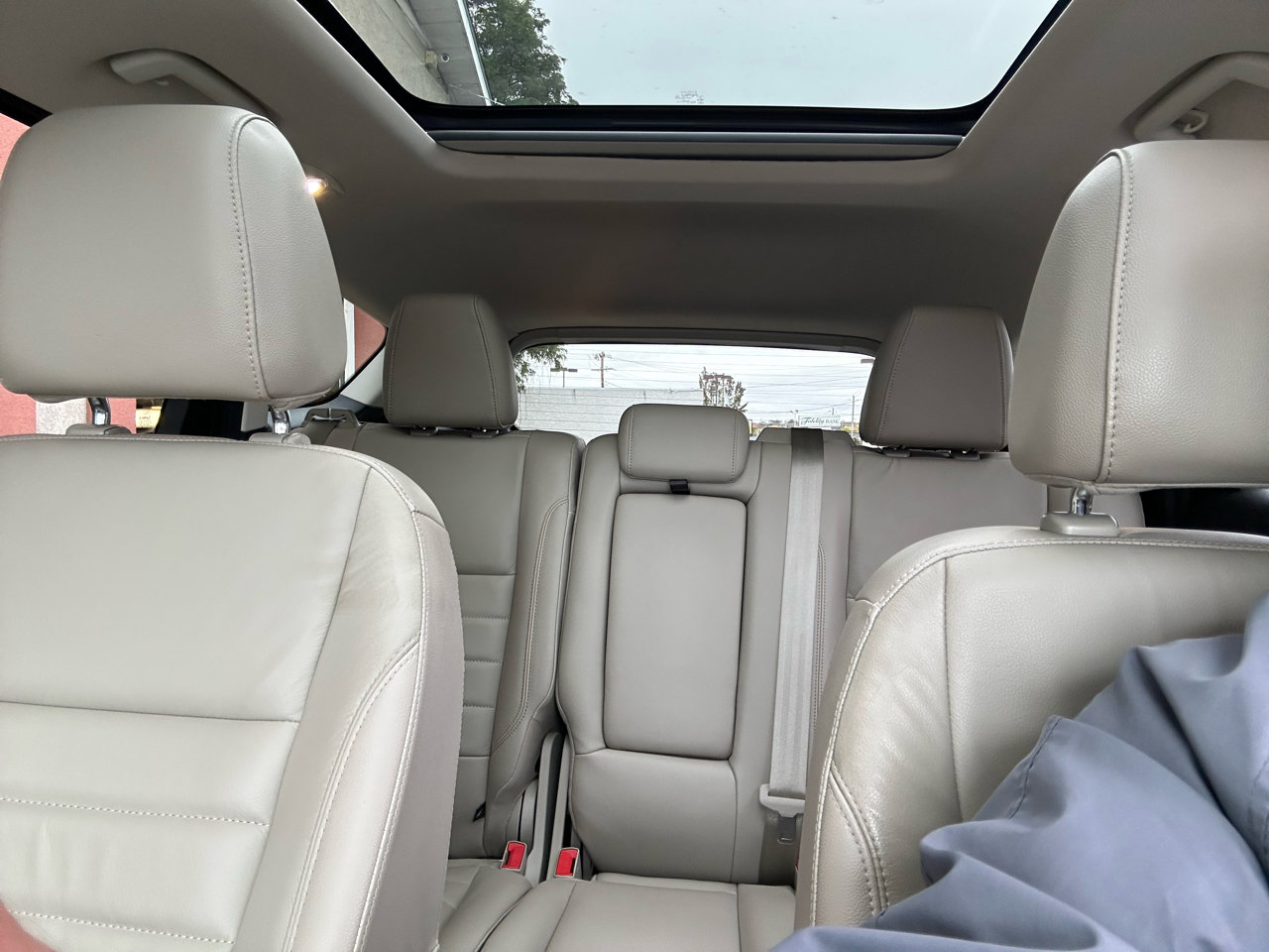 Used 2015 Ford Escape SE w/ Equipment Group 201A image 19