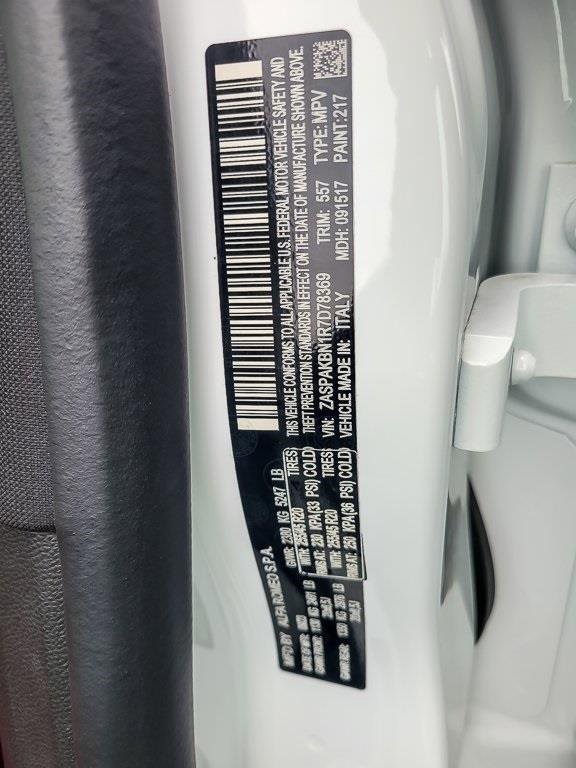 Used 2024 Alfa Romeo Stelvio Veloce image 26