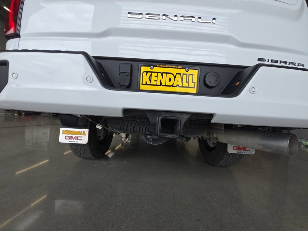 Certified 2026 GMC Sierra 3500 Denali Ultimate AWD/4WD image 27