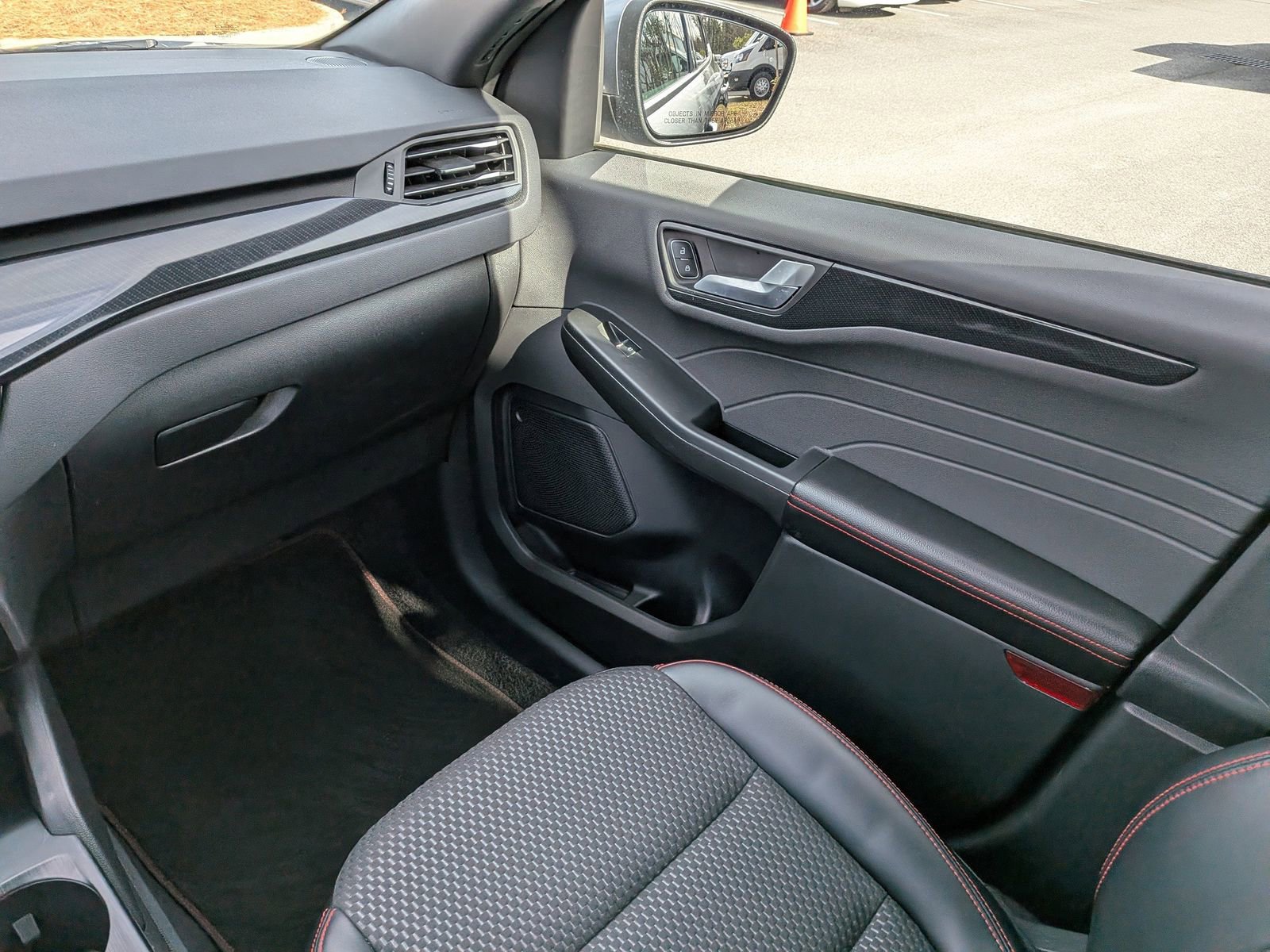 Certified 2023 Ford Escape ST-Line Select w/ Tech Pack #1 image 19