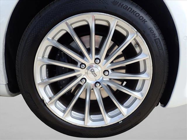 Used 2020 Tesla Model S Long Range Plus image 7