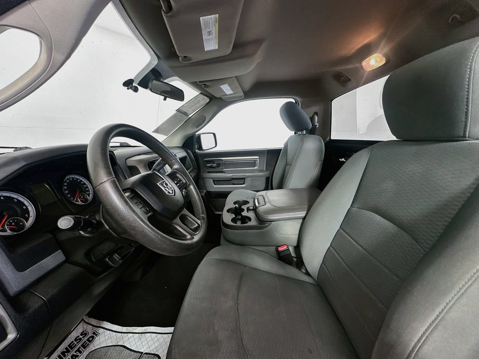 Used 2013 RAM 1500 Express RWD image 18