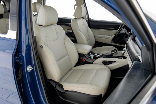 Used 2023 Kia Telluride S w/ S Sunroof Package FWD image 43