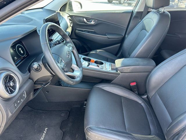 Used 2022 Hyundai Kona Limited w/ Cargo Package FWD image 26