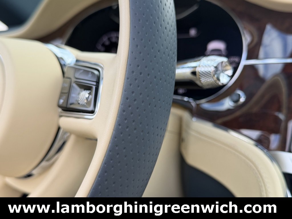 Used 2023 Bentley Continental GT Azure image 42