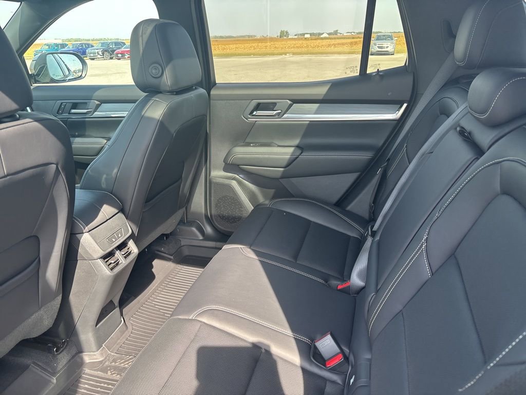 New 2026 GMC Terrain Elevation w/ Elevation Premium Package image 16