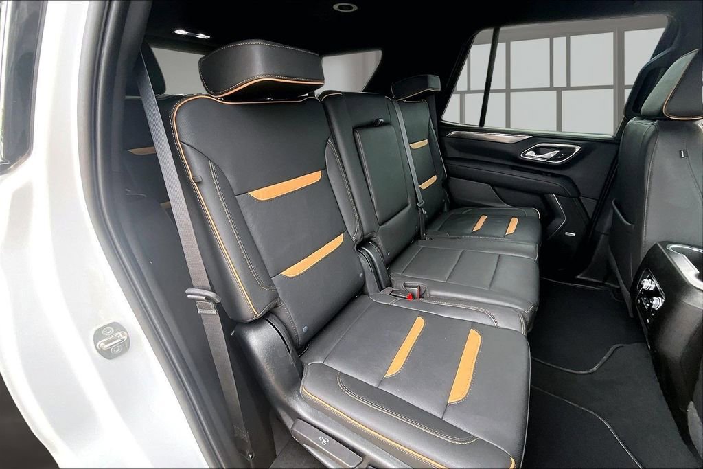 Used 2023 GMC Yukon AT4 w/ Technology Package AWD/4WD image 28