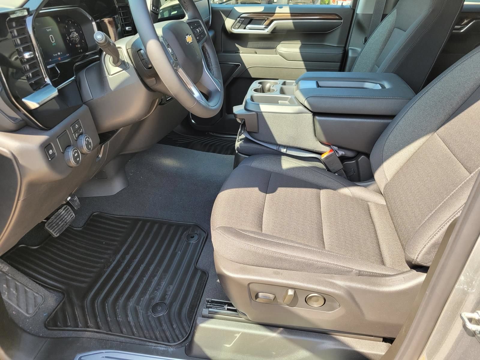 New 2026 Chevrolet Silverado 1500 LT w/ Texas Edition Plus RWD image 14