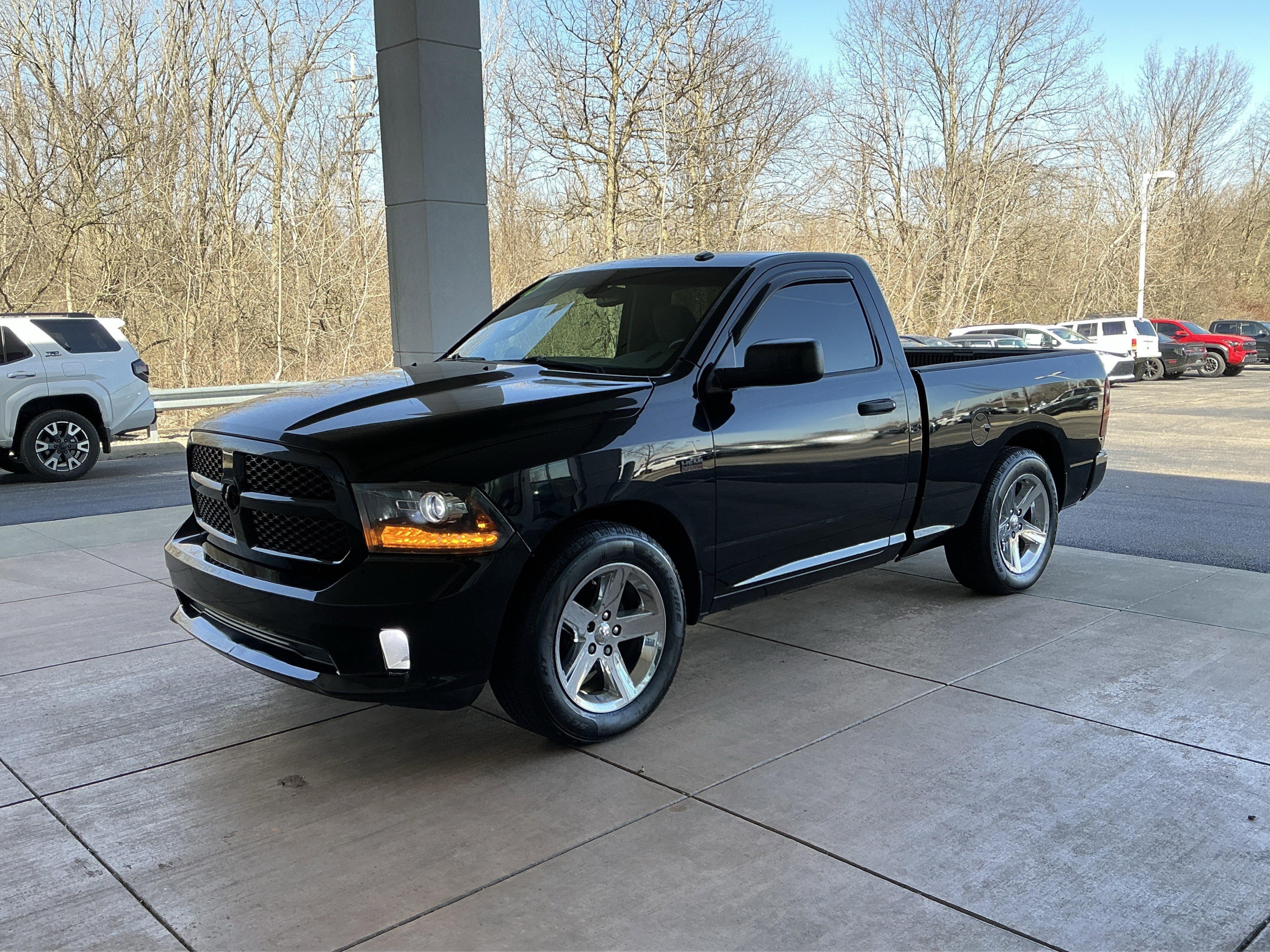 Used 2015 RAM 1500 Tradesman w/ Power & Remote Entry Group image 3