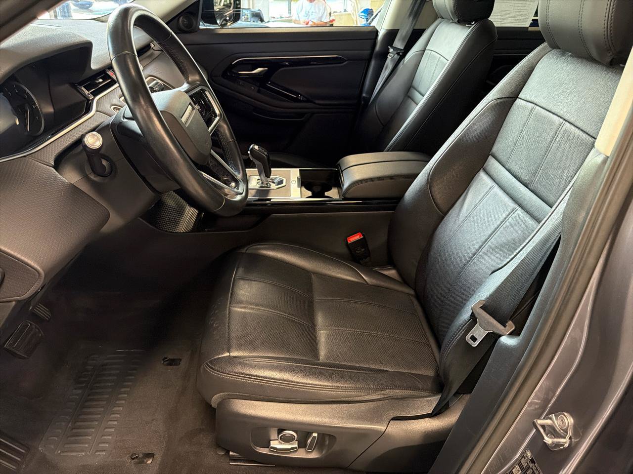 Used 2021 Land Rover Range Rover Evoque S AWD/4WD image 13