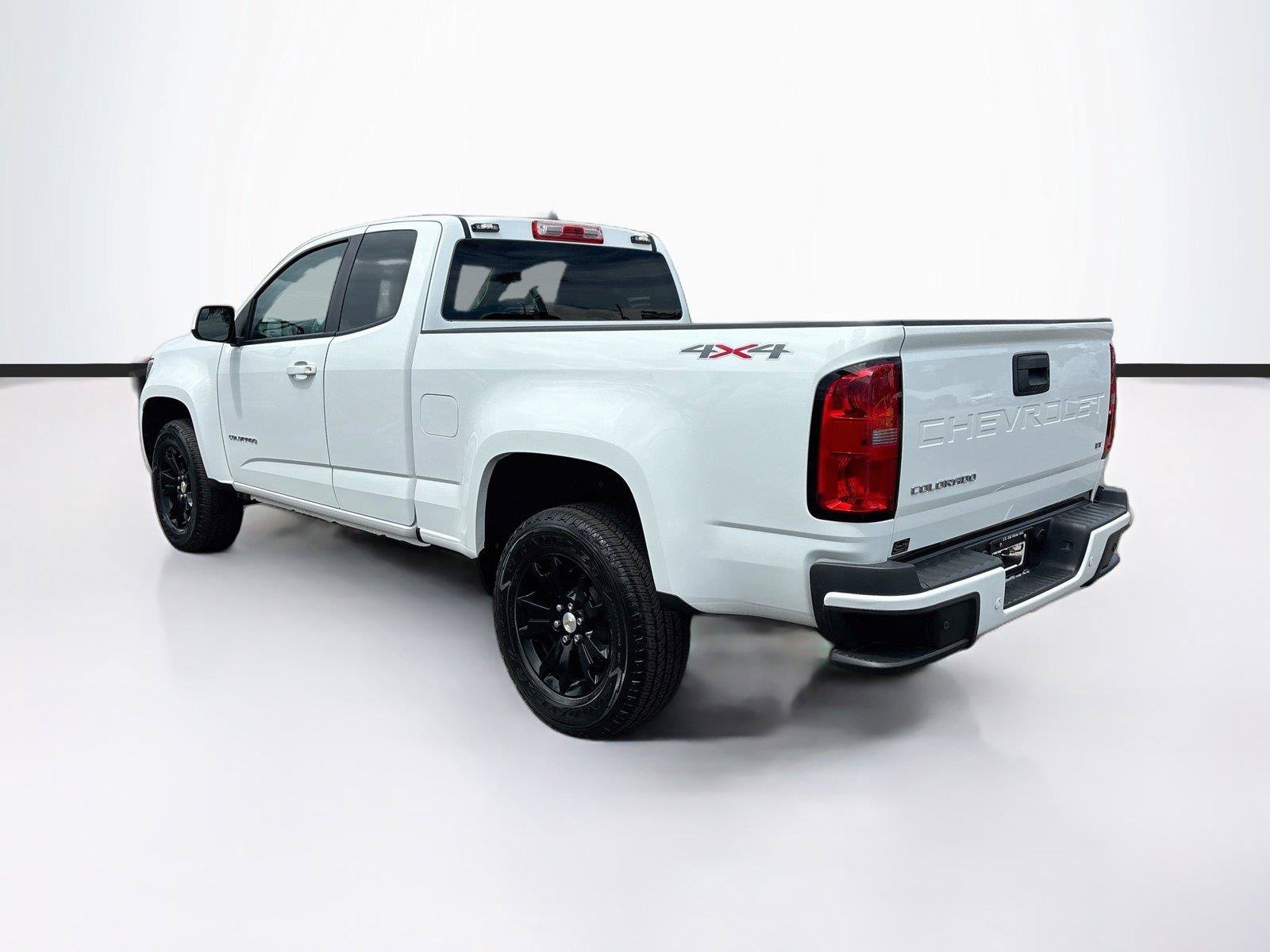 Used 2022 Chevrolet Colorado LT w/ Fleet Safety Package AWD/4WD image 5