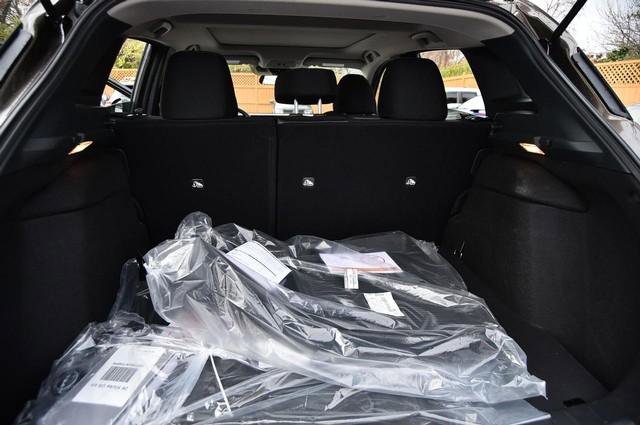 New 2026 Nissan Kicks SV w/ SV Premium Package image 24