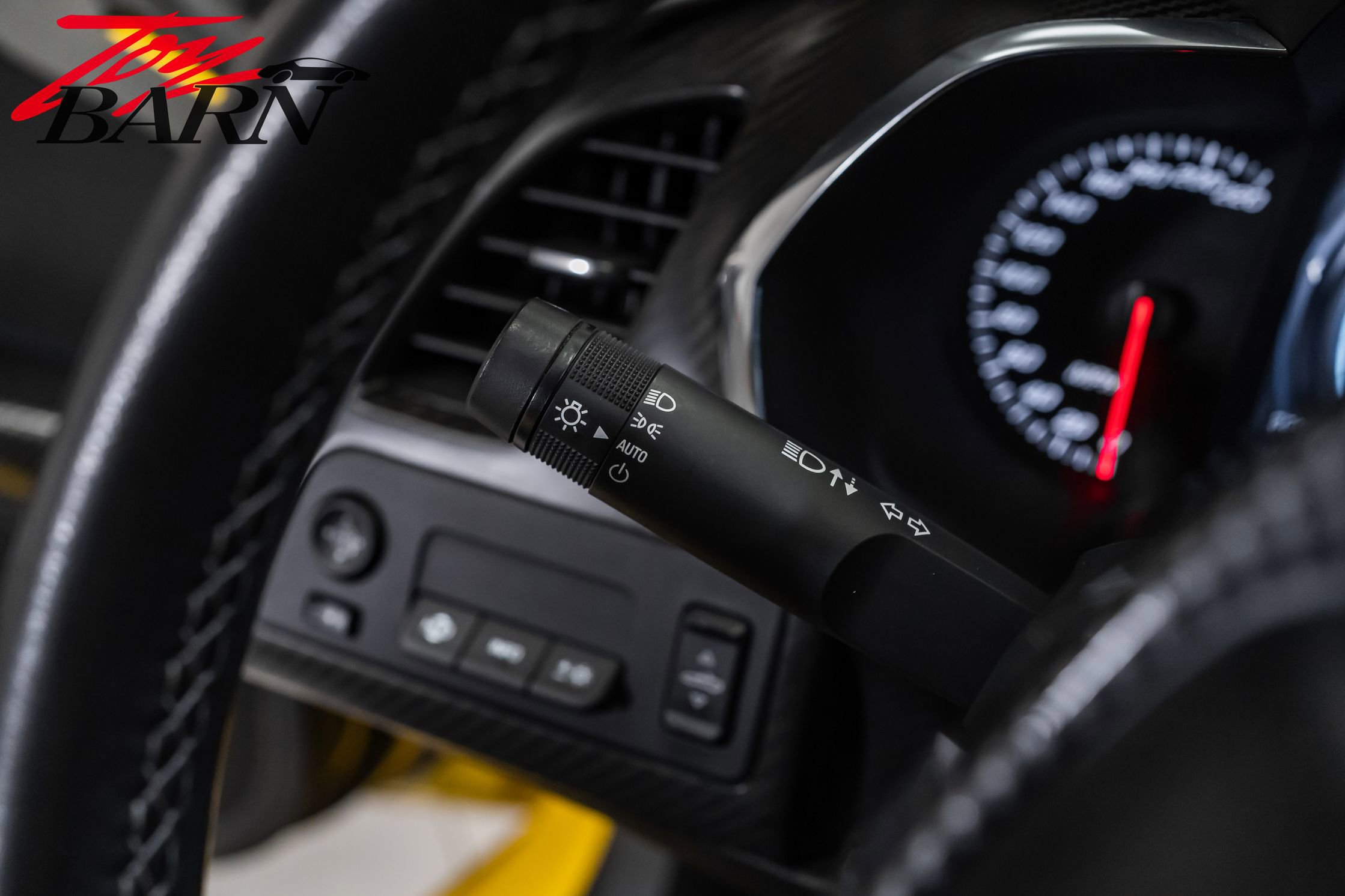 Used 2015 Chevrolet Corvette Z06 w/ 2LZ Preferred Equipment Group image 44