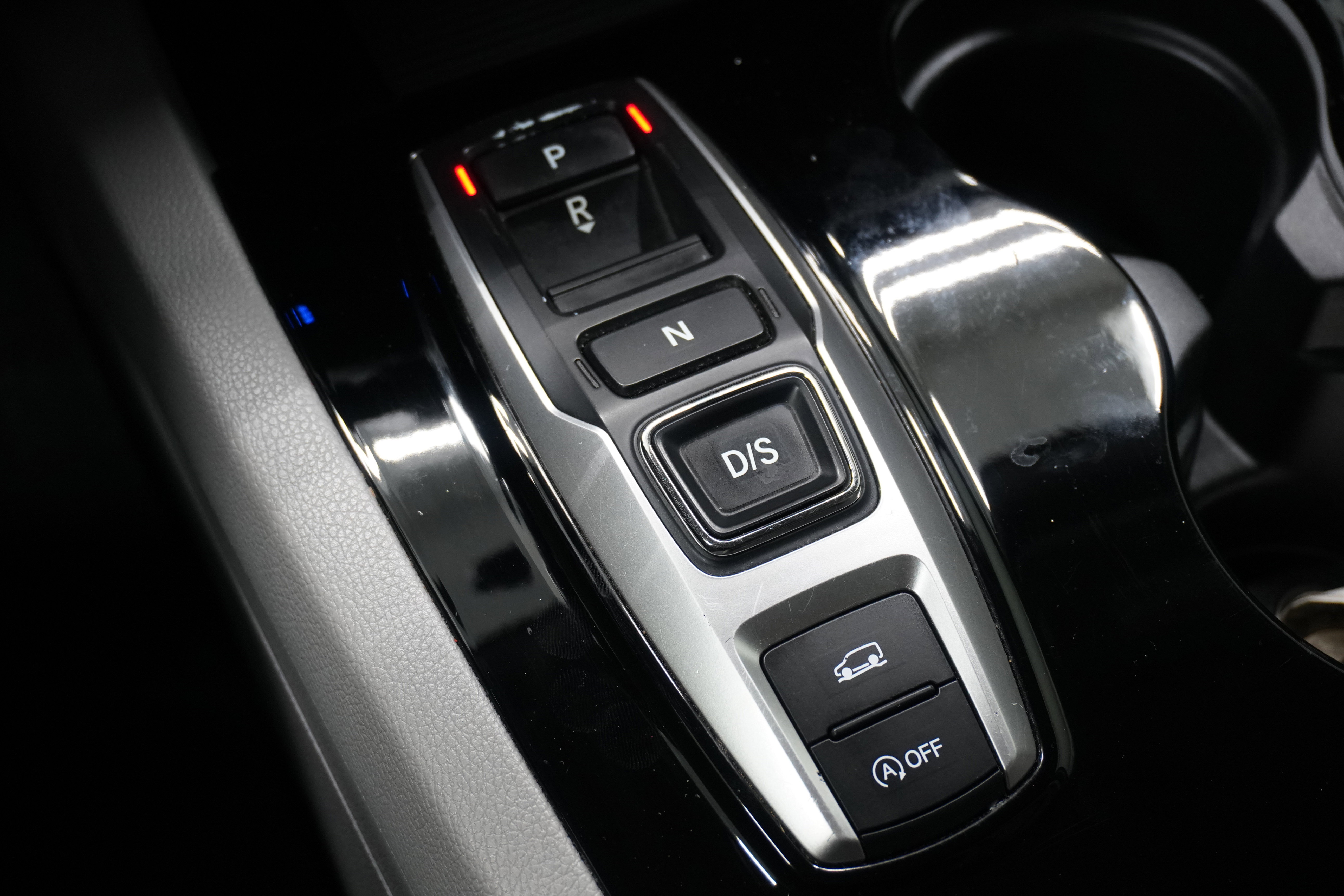 Used 2020 Honda Pilot Elite image 25