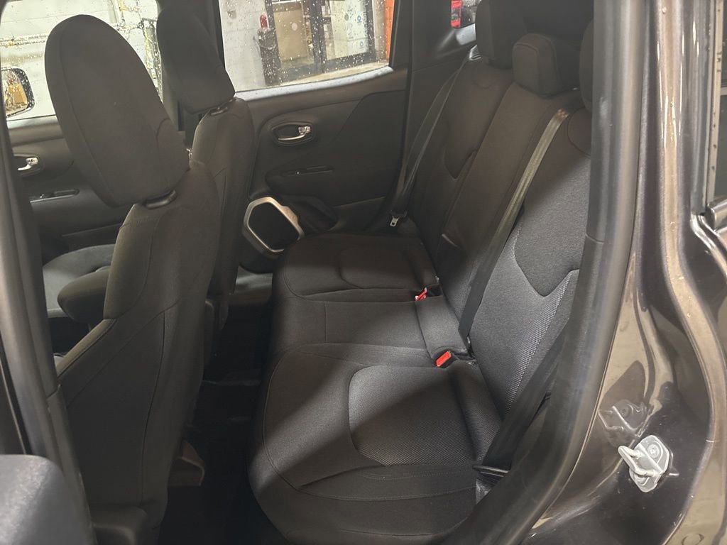 Used 2018 Jeep Renegade Sport w/ Power & Air Group image 27