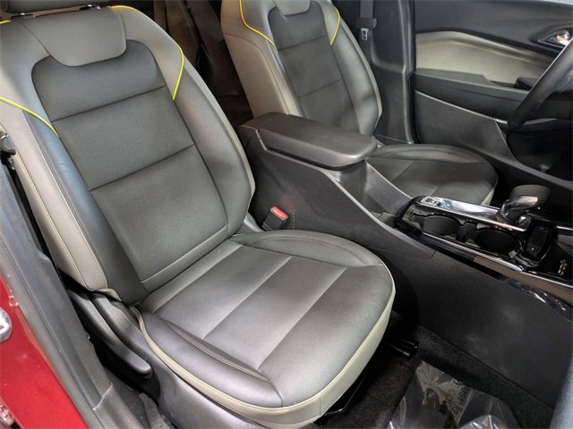 Certified 2024 Chevrolet Trax ACTIV w/ Sunroof Package image 30