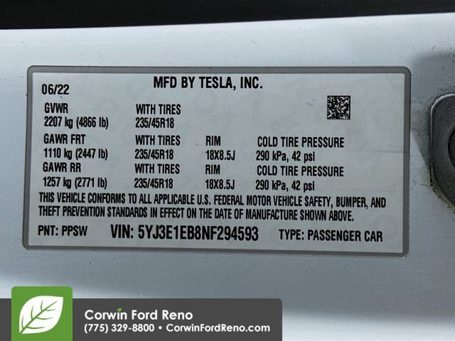 Used 2022 Tesla Model 3 Long Range AWD/4WD image 31