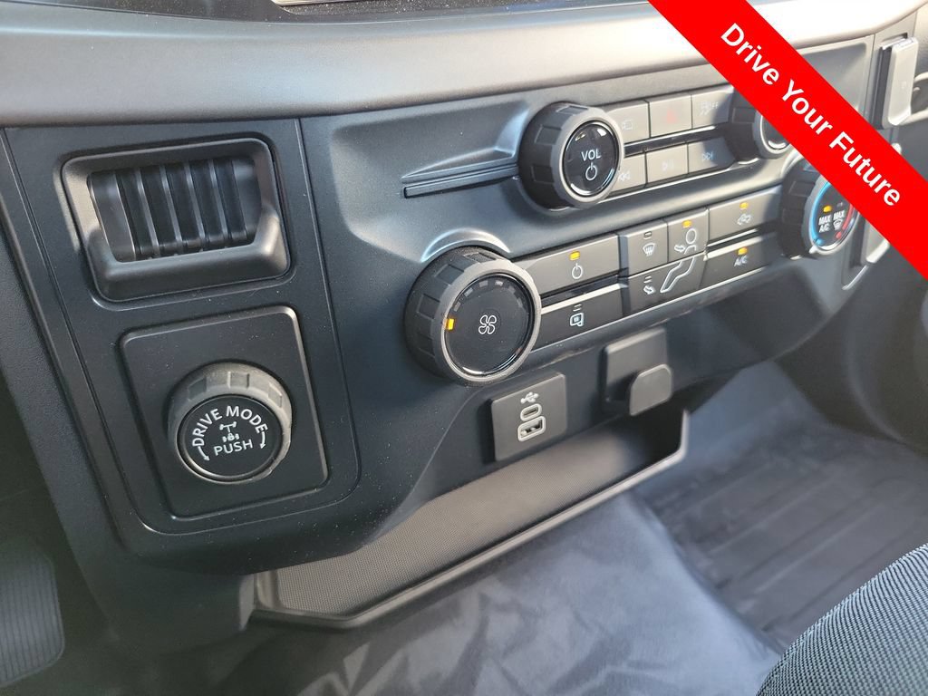 Used 2026 Ford F150 XL RWD image 12