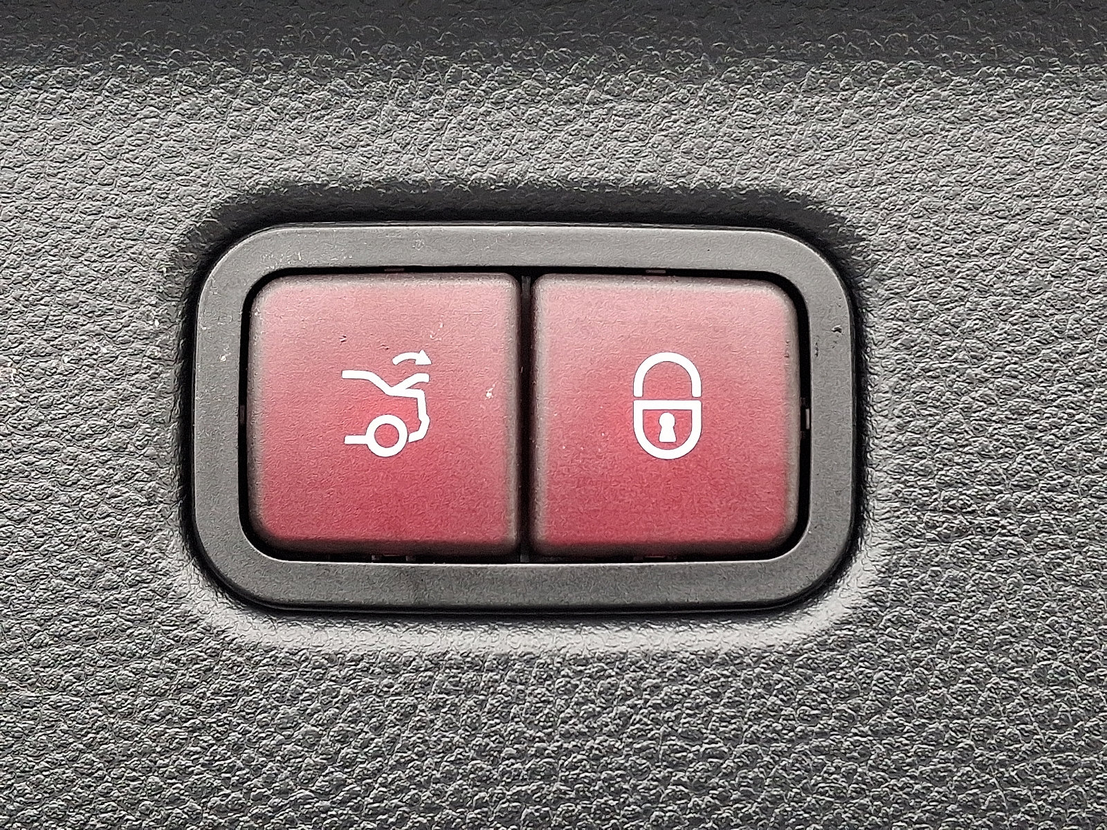 Certified 2026 Mercedes-Benz S 580 4MATIC Sedan image 31