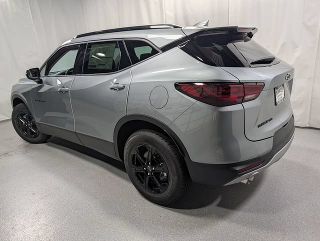 New 2026 Chevrolet Blazer LT w/ Midnight/Sport Edition AWD/4WD image 6