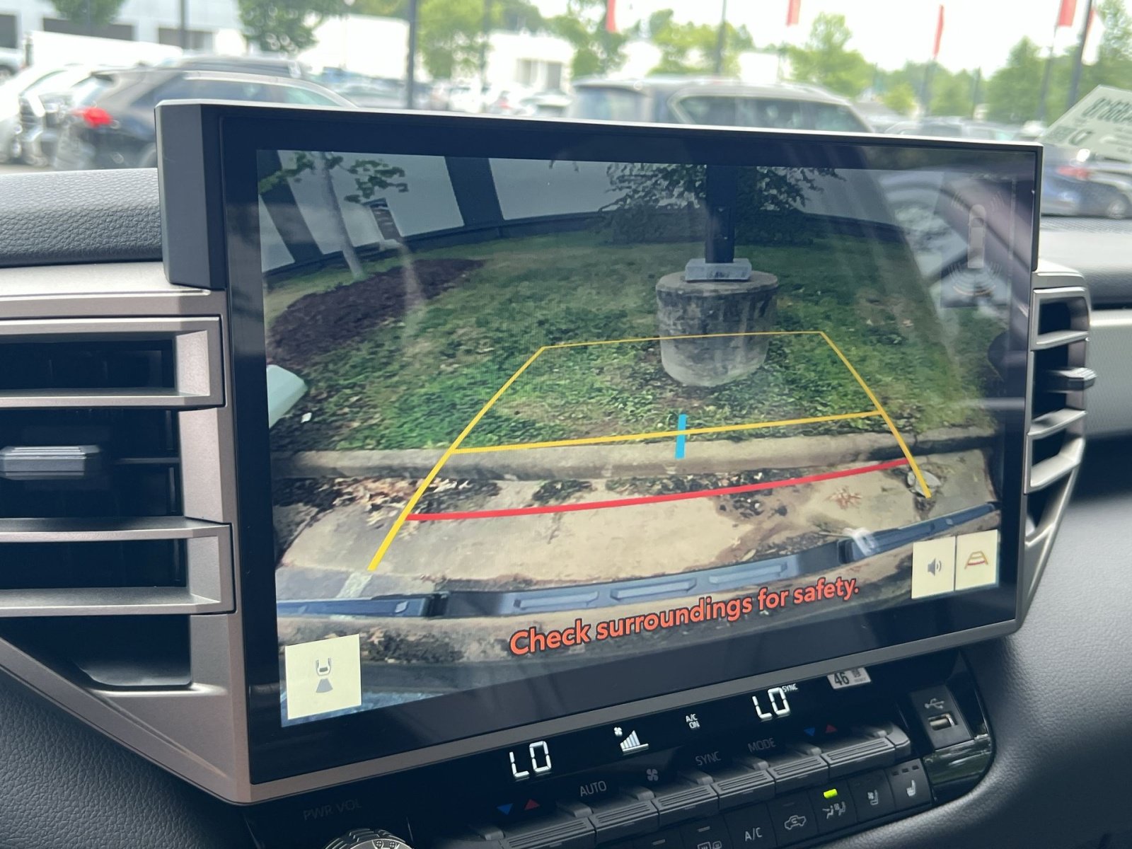 New 2026 Toyota Tundra Limited AWD/4WD image 14