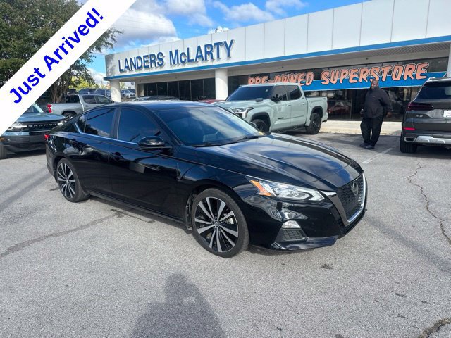 Used 2019 Nissan Altima 2.5 SR w/ SR Premium Package FWD image 1