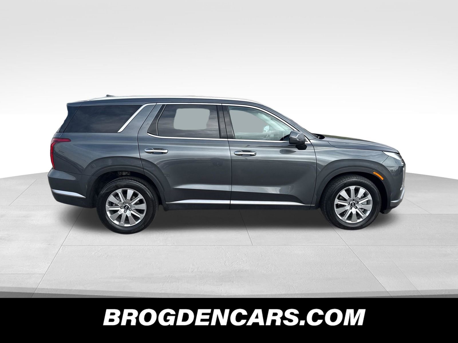 Used 2025 Hyundai Palisade SEL AWD/4WD image 2