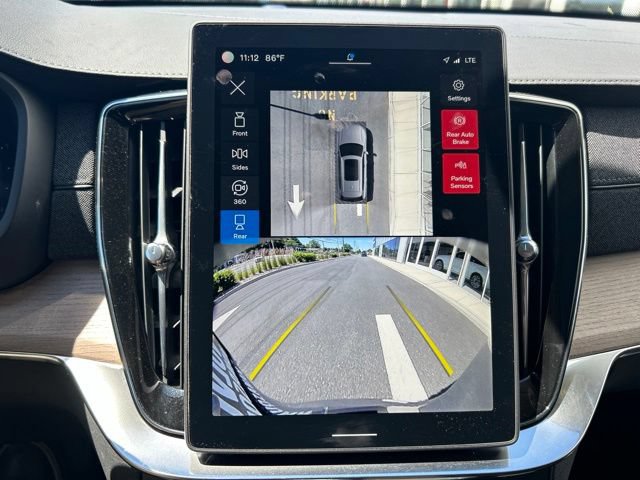 Certified 2025 Volvo XC90 B5 Plus AWD/4WD image 24
