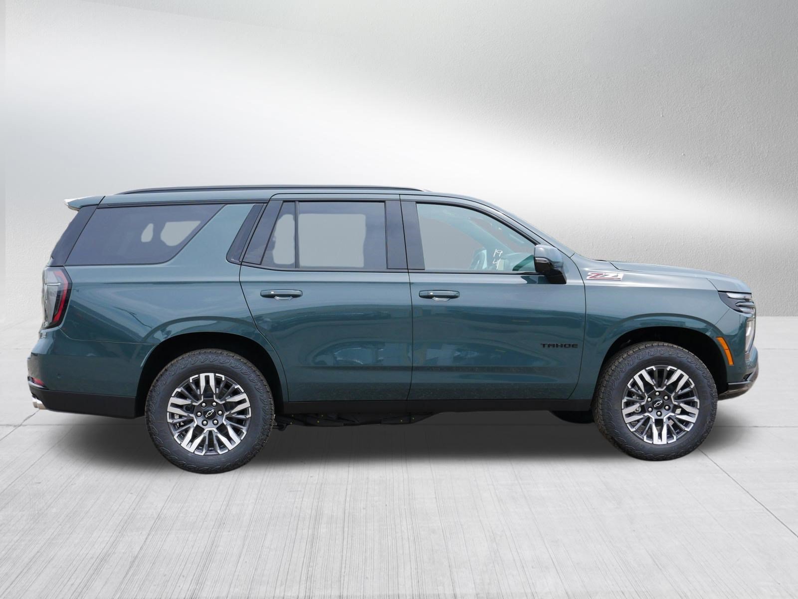 New 2026 Chevrolet Tahoe Z71 w/ Z71 Off-Road Package AWD/4WD image 6